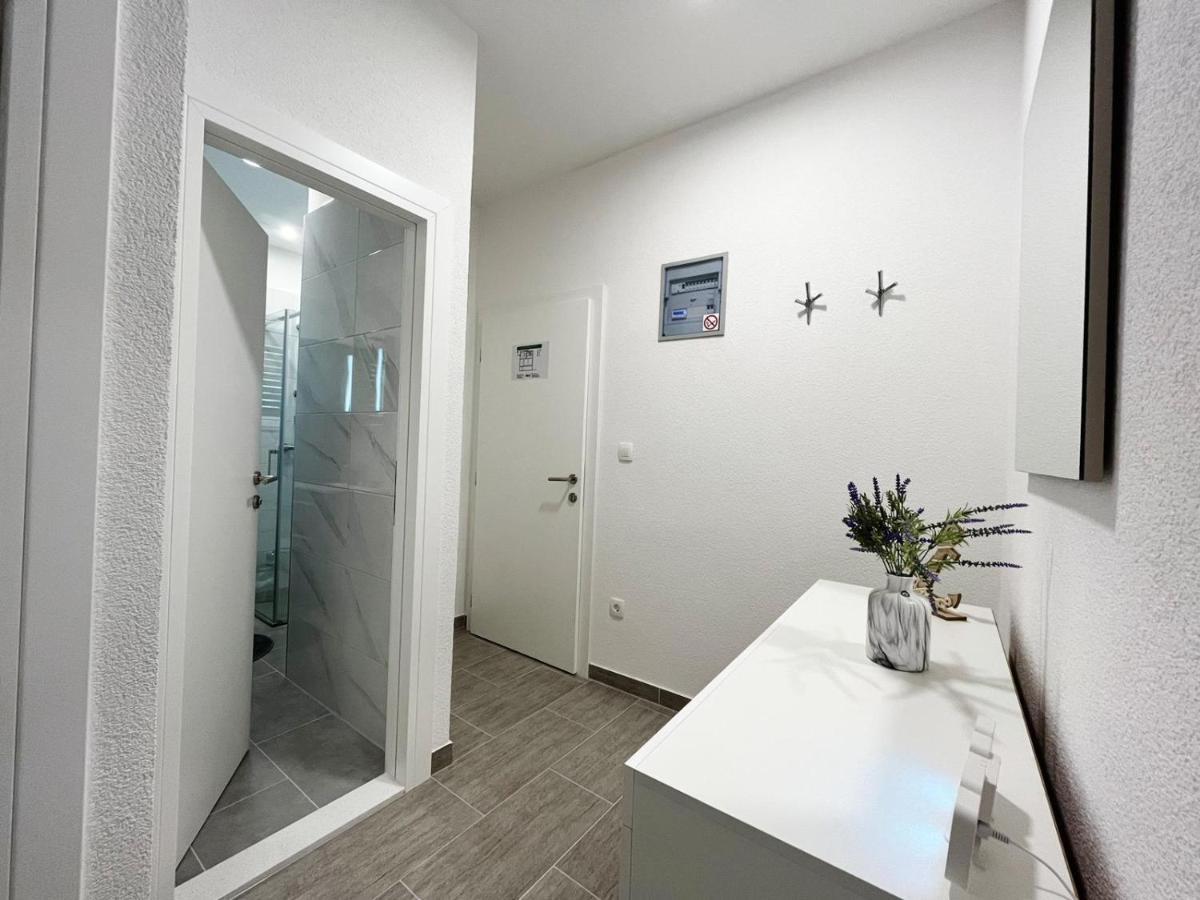 Apartments T&T Trogir Exterior photo